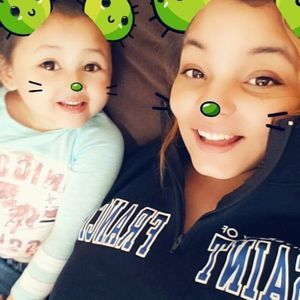 Meet your Posher, Jacquelin